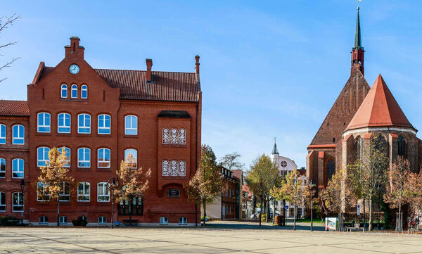 Bild vergr&ouml;&szlig;ern: Geb&auml;udemanagement